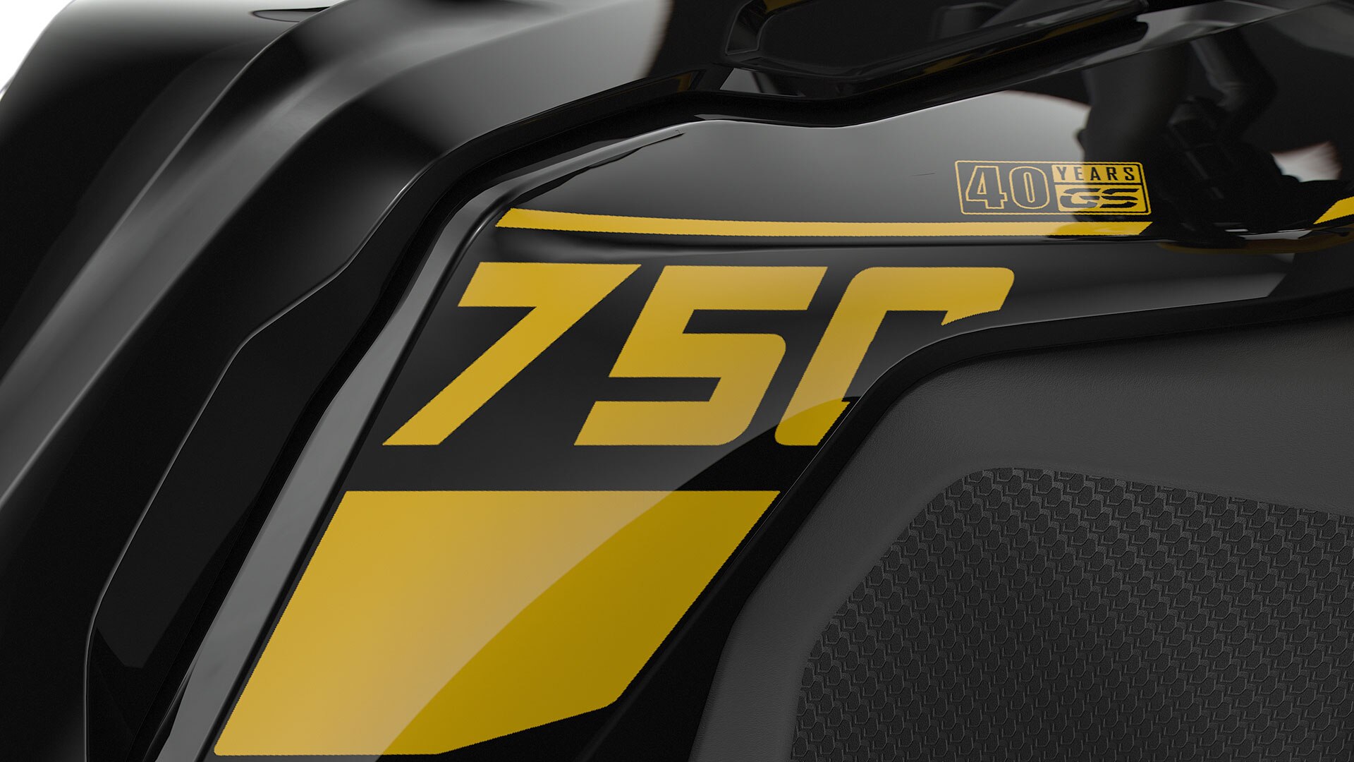 We see the 40 Years GS lettering in yellow.