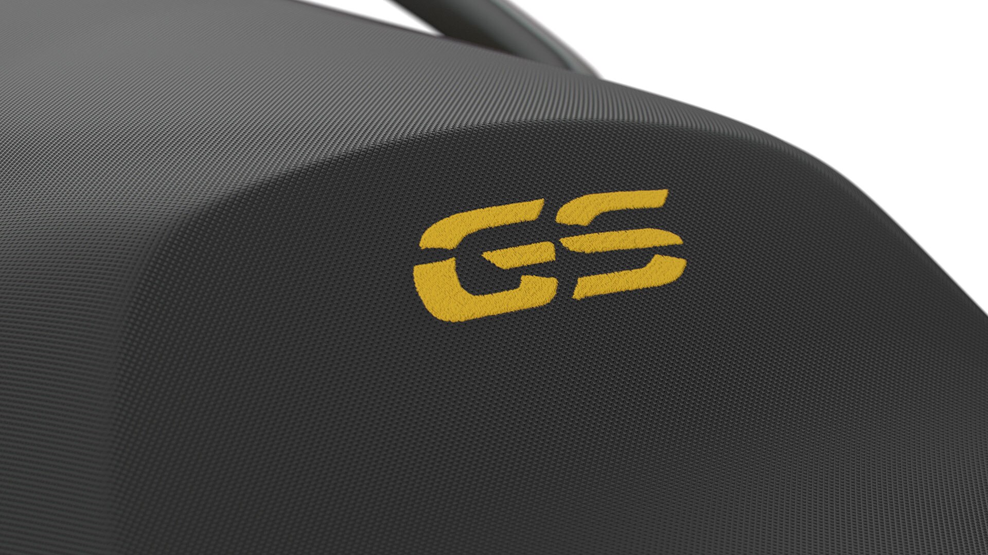 We see the yellow GS sticker on the saddle.