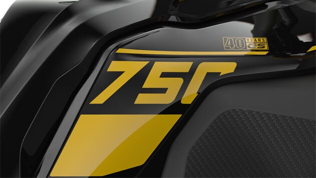 We see the 40 Years GS lettering in yellow.