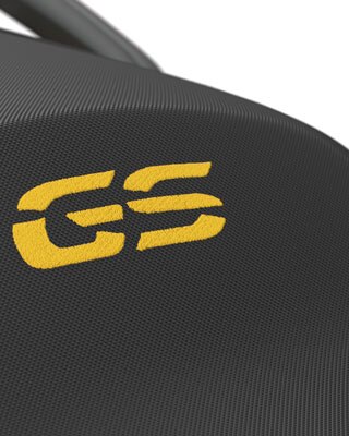 We see the yellow GS sticker on the saddle.