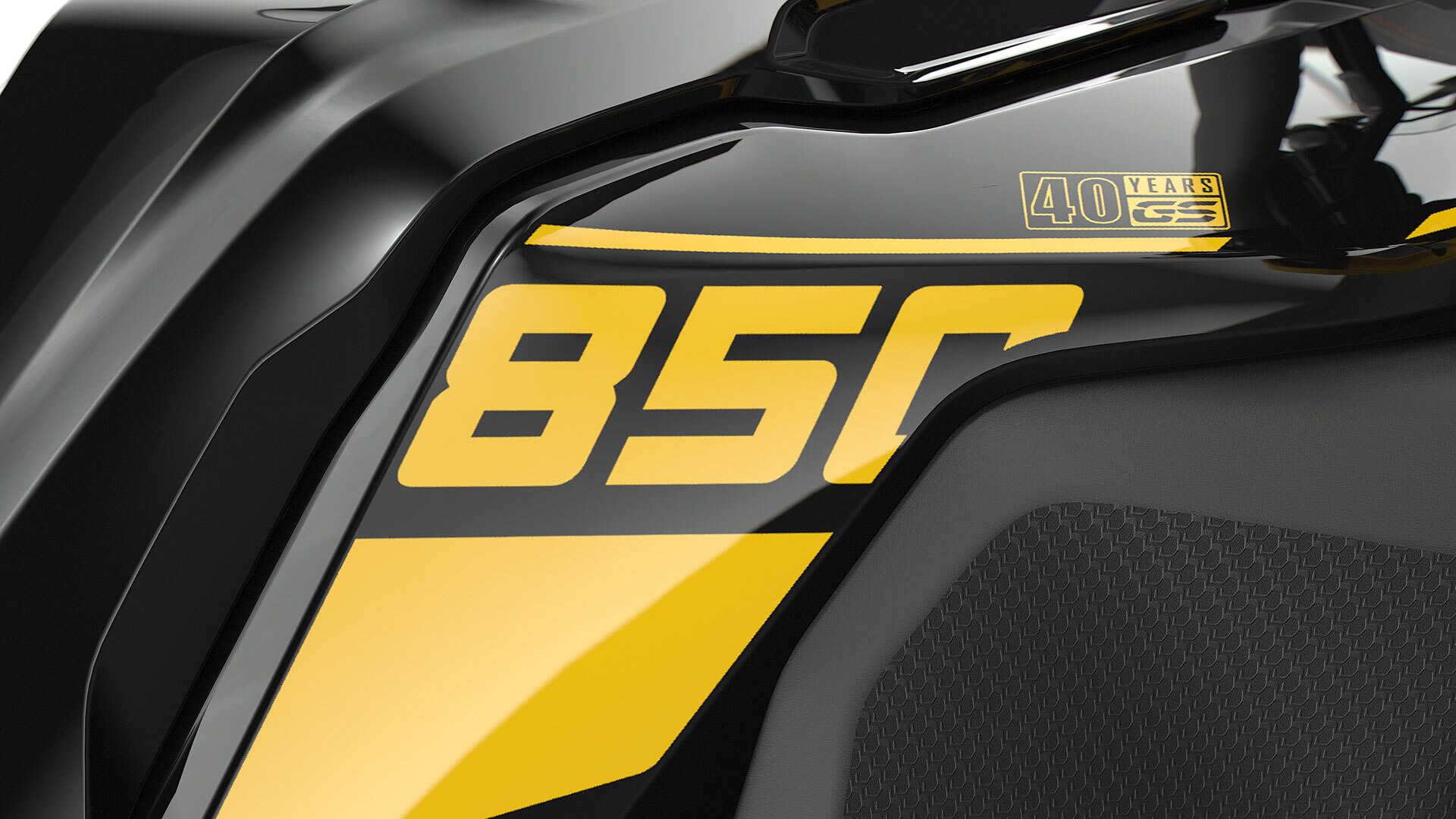 We see the 40 Years GS lettering in yellow.