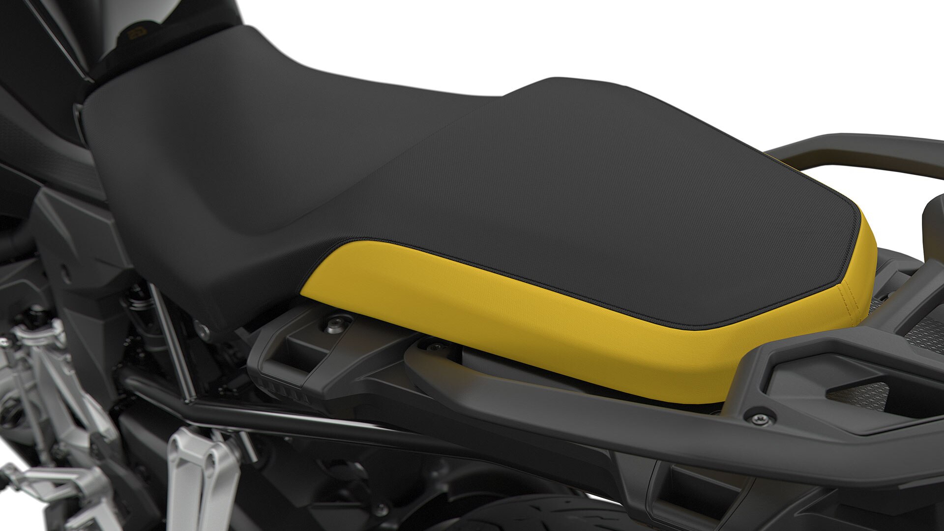 We see the seat in black-yellow.