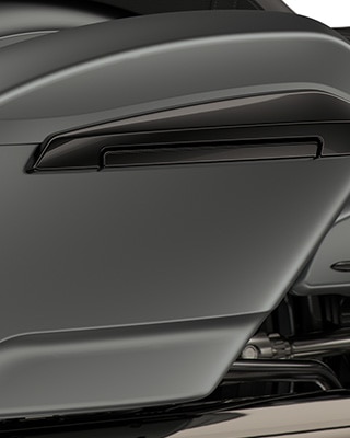 Detailed image of the side case of the R 18 Roctane from BMW Motorrad