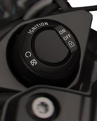 We see the Keyless Ride Light device on the S 1000 R.